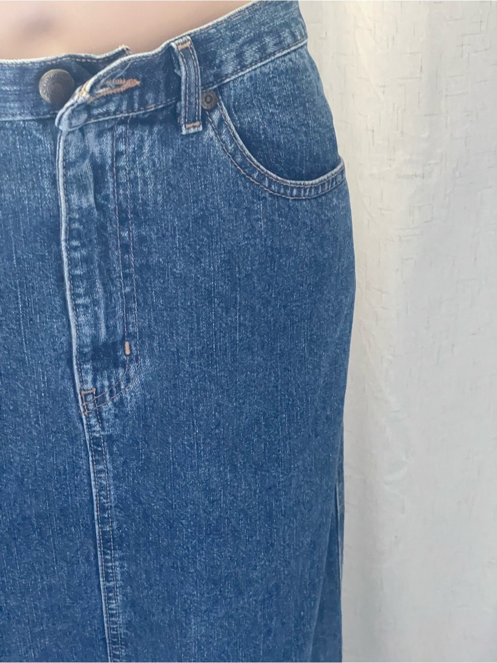 Eddie Bauer Straight-Leg Blue Denim Jeans